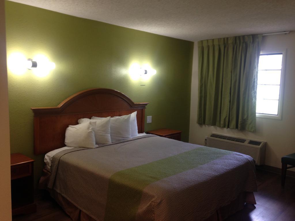 Red Carpet Inn - New Brunswick Extérieur photo